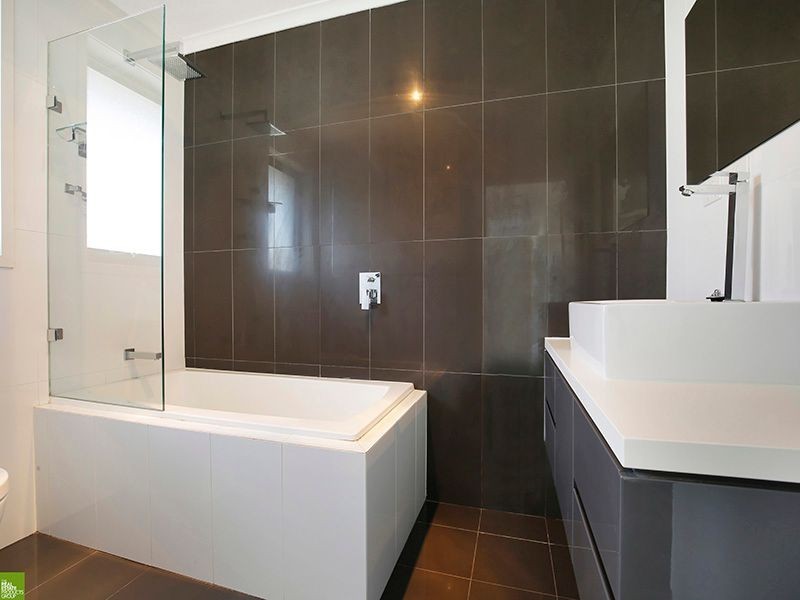 2/26 Railway Crescent, North Wollongong NSW 2500