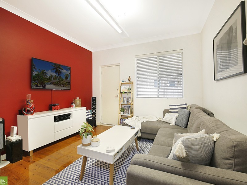 2/5 Gilmore Street, West Wollongong NSW 2500