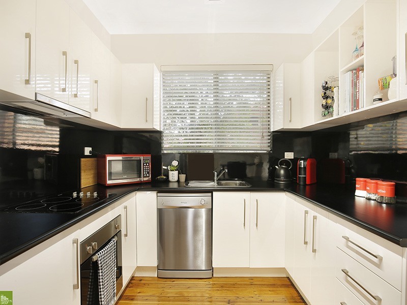 2/5 Gilmore Street, West Wollongong NSW 2500
