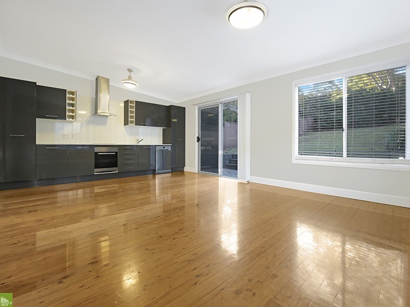 232 Gladstone Avenue, Mount Saint Thomas NSW 2500