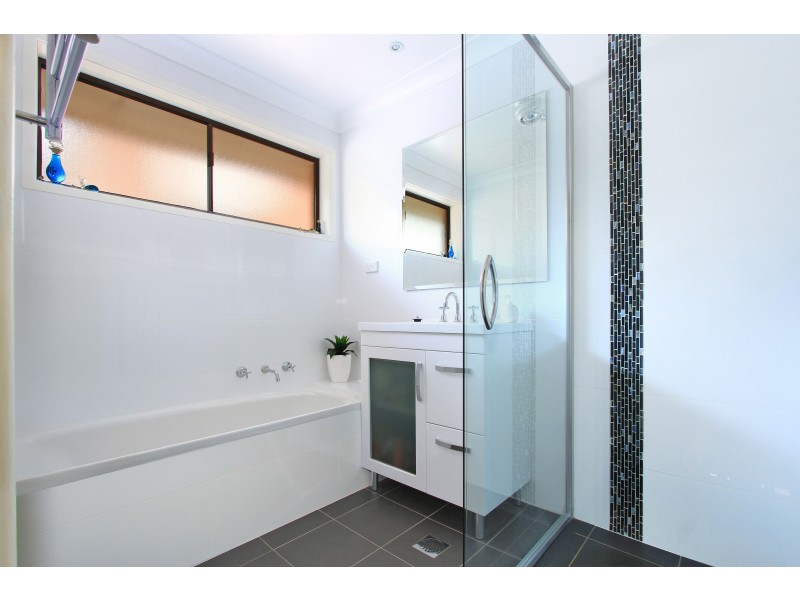 31 Shearwater Drive, Berkeley NSW 2506