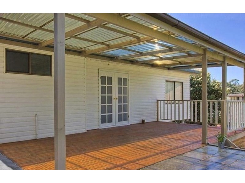 8 Payne Street, Mangerton NSW 2500