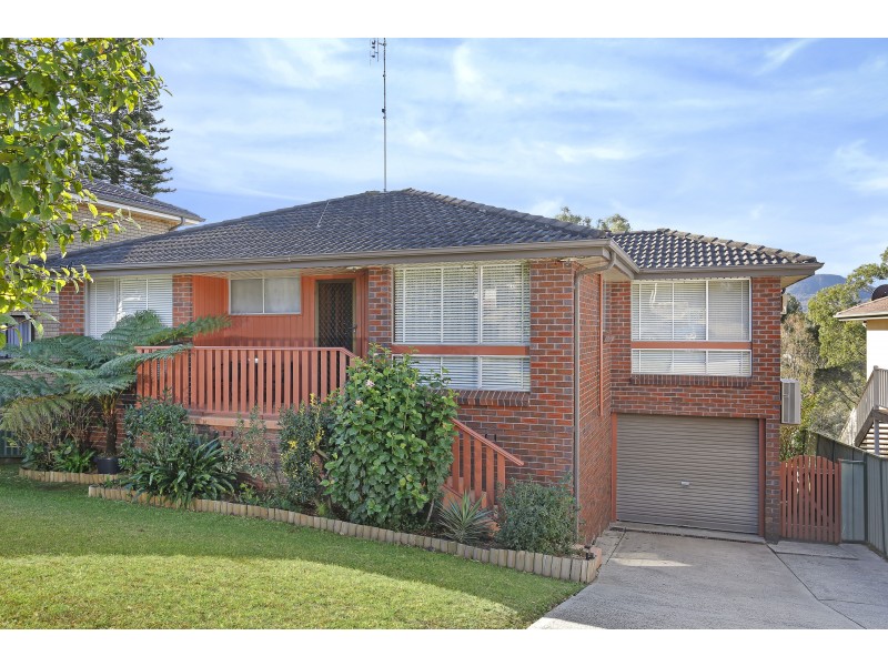 74 Cummins Street, Unanderra NSW 2526