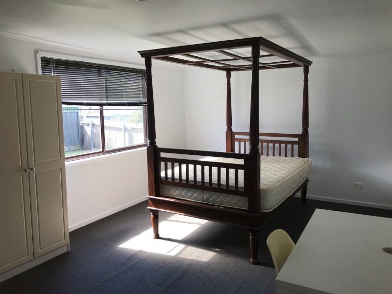 19a Prospect Street, Mount Saint Thomas NSW 2500