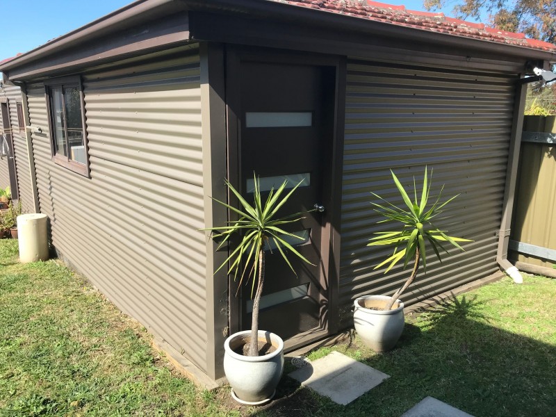 19a Prospect Street, Mount Saint Thomas NSW 2500