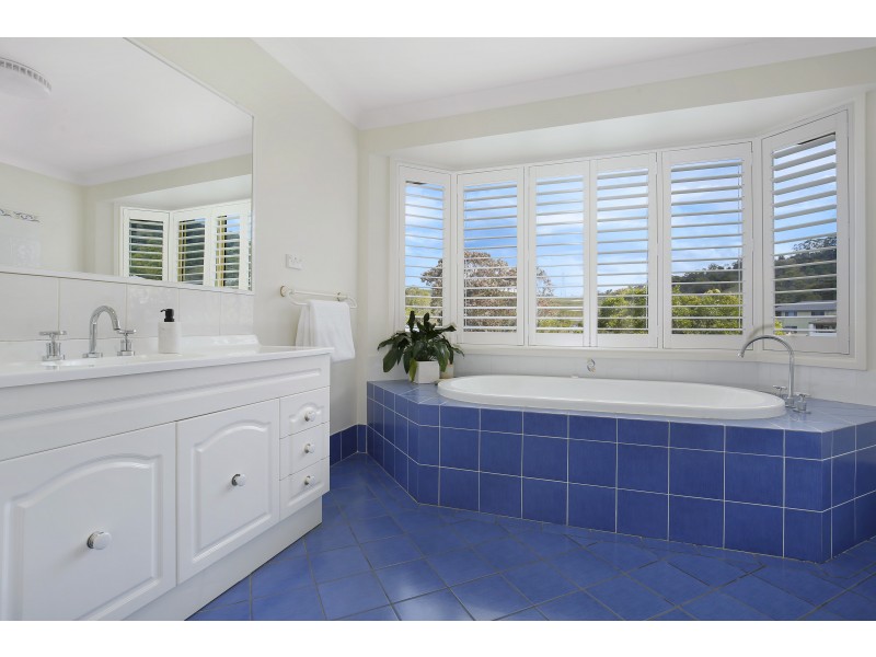 3 The Saddle, Cordeaux Heights NSW 2526