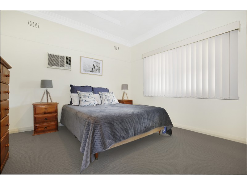 12 Gwynne Street, Gwynneville NSW 2500