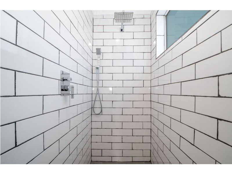 15 Oxford Road, Dapto NSW 2530