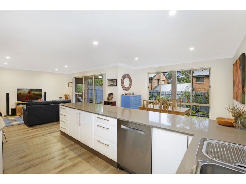11/4 Fisher Street, West Wollongong NSW 2500
