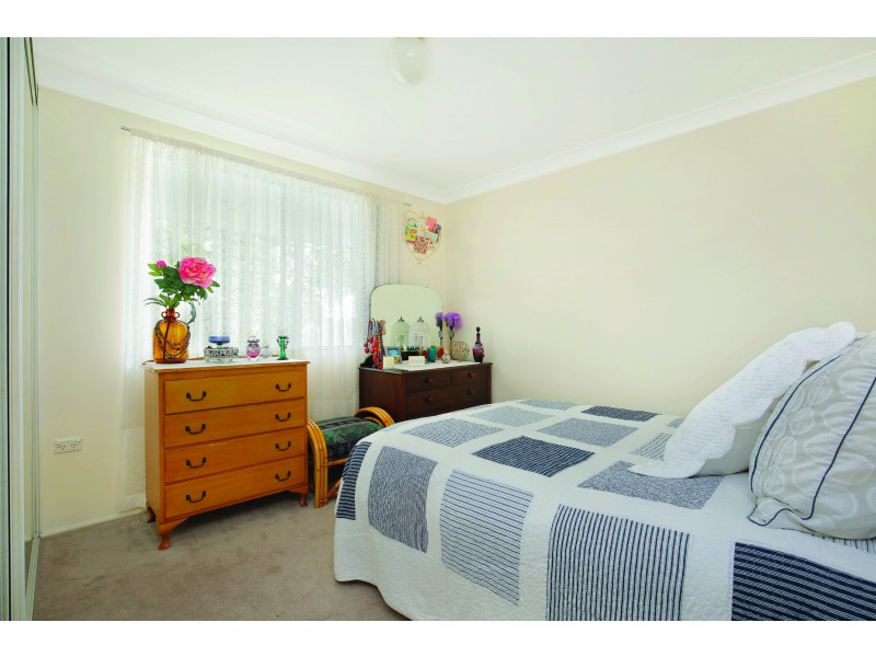 4/1 Brolga Street, Kanahooka NSW 2530