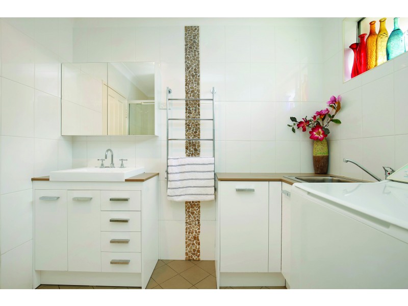 4/1 Brolga Street, Kanahooka NSW 2530