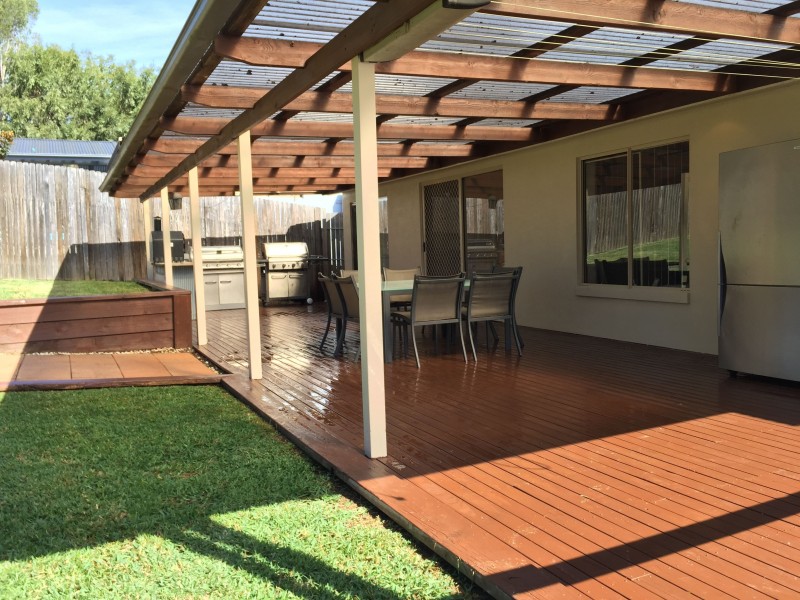 29 Avon Parade, Mount Kembla NSW 2526