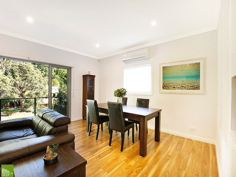 6 Toorak Avenue, Mangerton NSW 2500