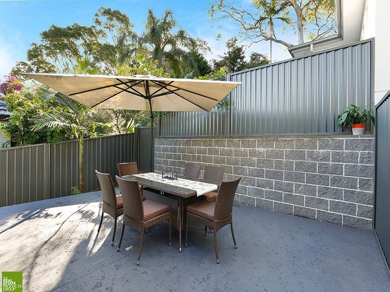 6 Toorak Avenue, Mangerton NSW 2500