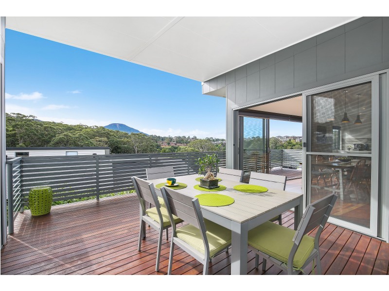 11 Morinda Close, Figtree NSW 2525