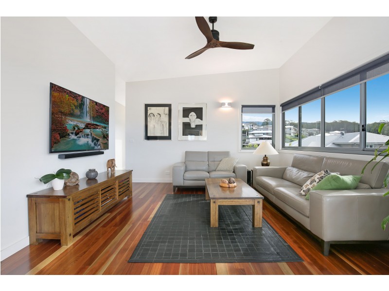 11 Morinda Close, Figtree NSW 2525