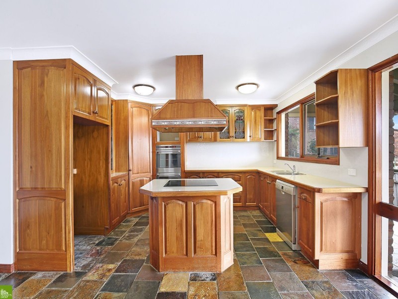 3 Arter Avenue, Figtree NSW 2525