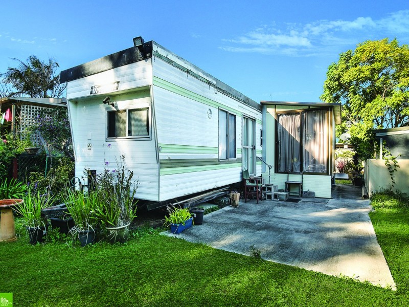 15/4 Woodrow Place, Figtree NSW 2525