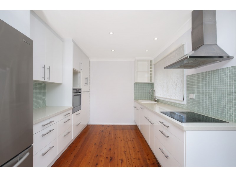 53 Ashley Avenue, Farmborough Heights NSW 2526