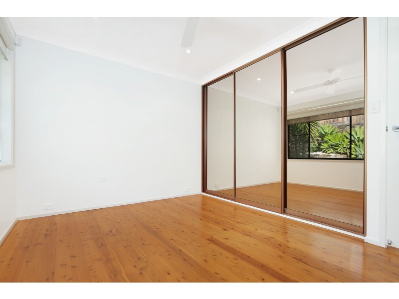 53 Ashley Avenue, Farmborough Heights NSW 2526