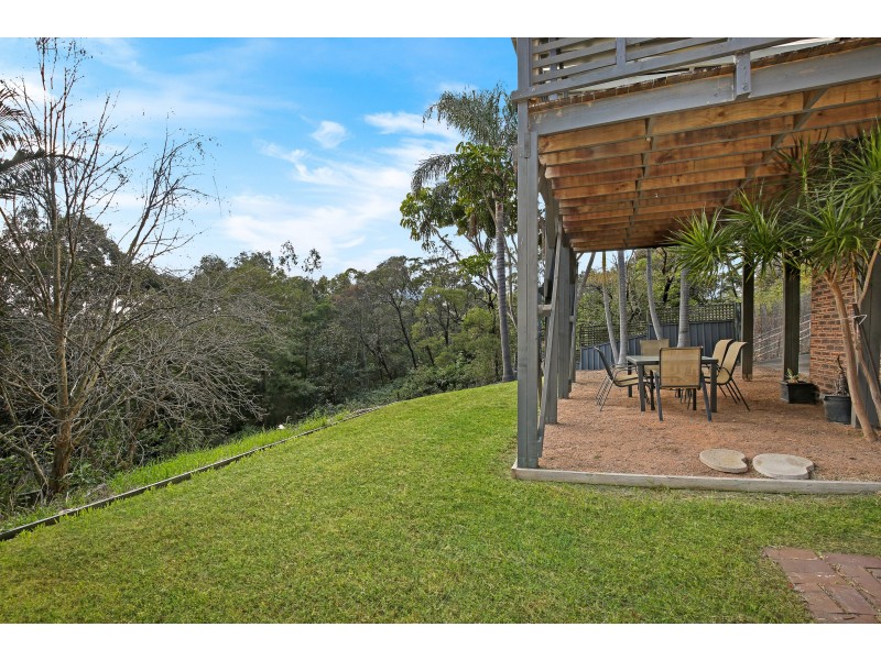 53 Ashley Avenue, Farmborough Heights NSW 2526