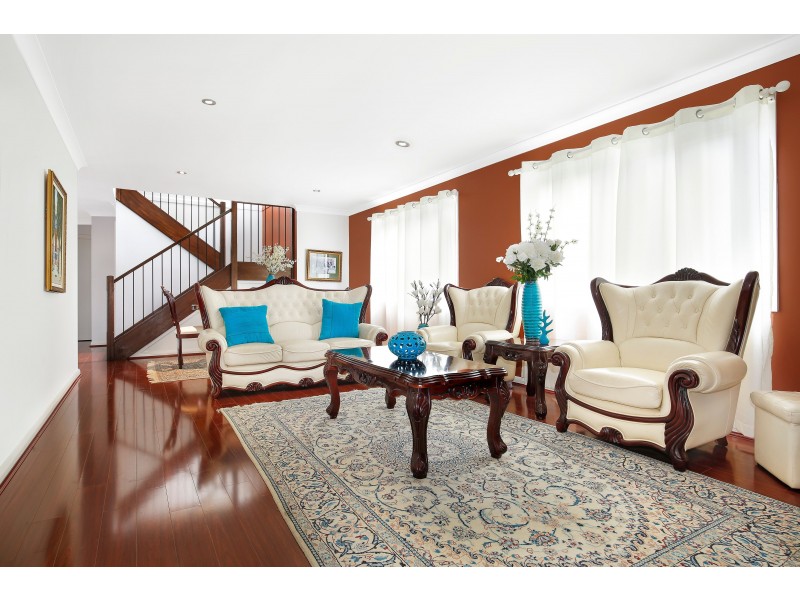 14 Jacana Place, Lake Heights NSW 2502