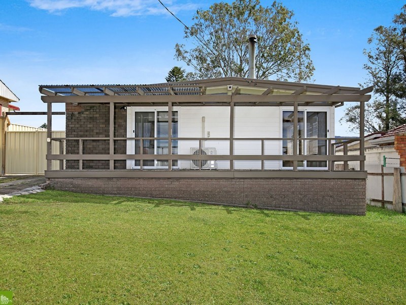 18 Coolabah Road, Dapto NSW 2530