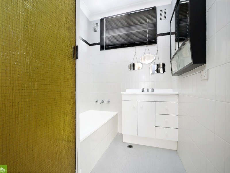 18 Coolabah Road, Dapto NSW 2530