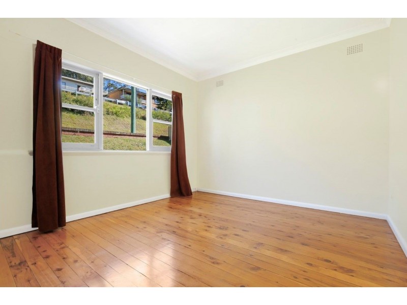 1/29 Iris Avenue, Coniston NSW 2500