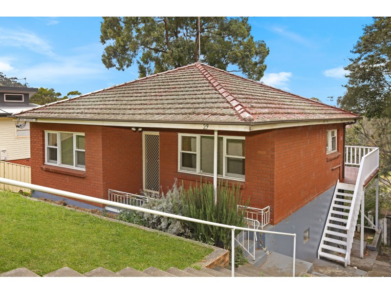 1/29 Iris Avenue, Coniston NSW 2500