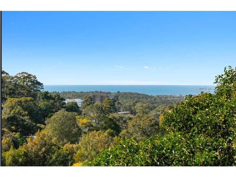 1/29 Iris Avenue, Coniston NSW 2500