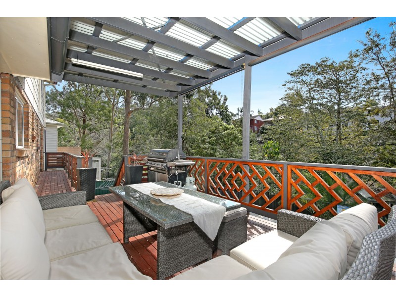 2 Aminya Place, Farmborough Heights NSW 2526