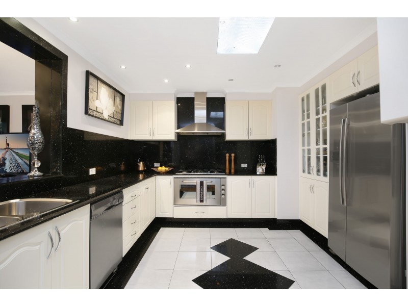 19 Hunt Place, Berkeley NSW 2506