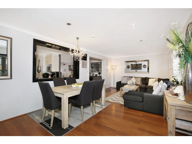 19 Hunt Place, Berkeley NSW 2506