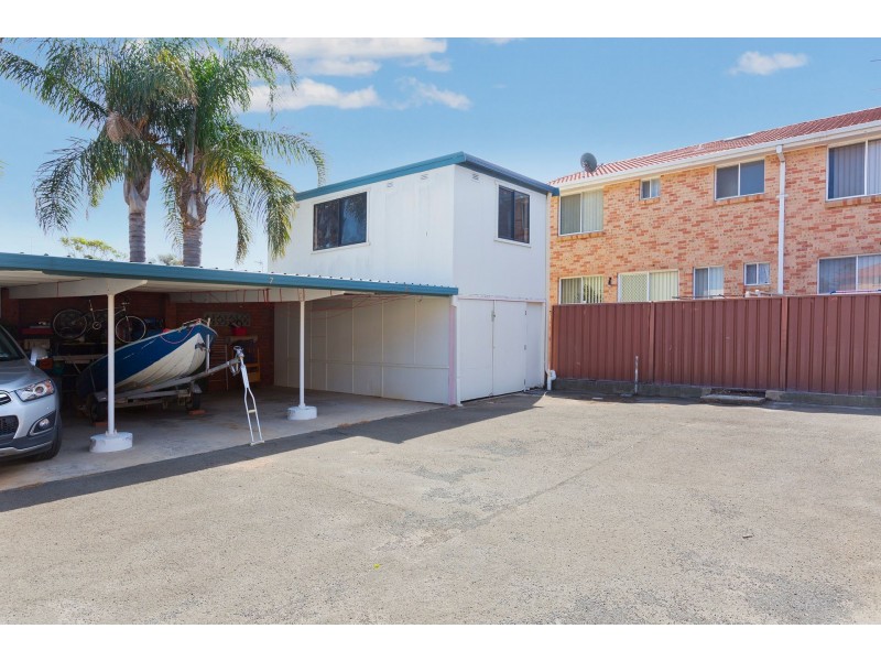 3/33 Reddall Parade, Lake Illawarra NSW 2528