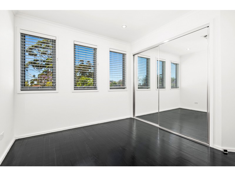 1/26 Railway Crescent, North Wollongong NSW 2500