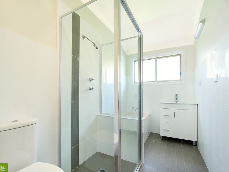 11 Amaroo Avenue, Figtree NSW 2525