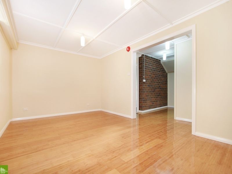 11 Amaroo Avenue, Figtree NSW 2525