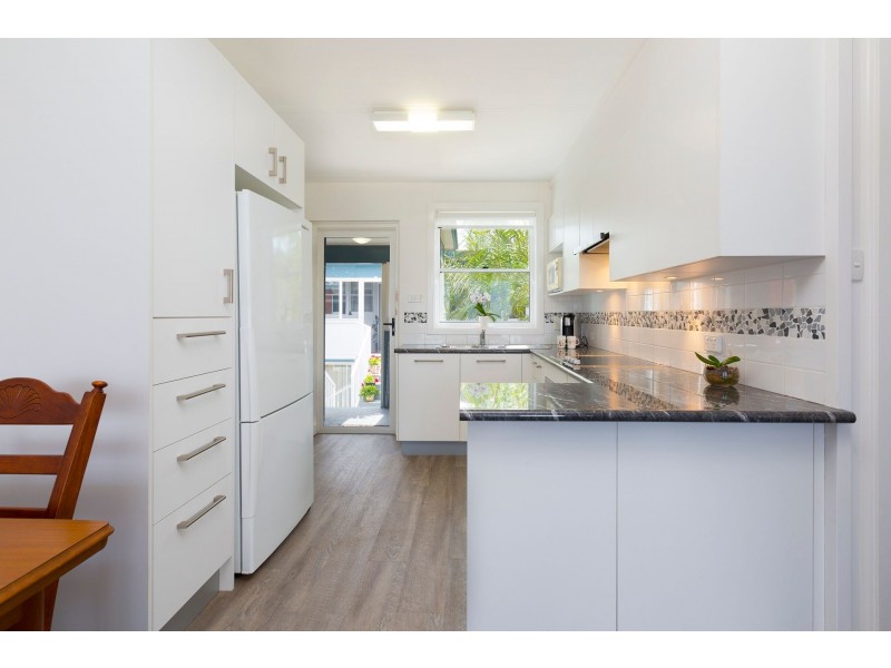 3/33 Reddall Parade, Lake Illawarra NSW 2528