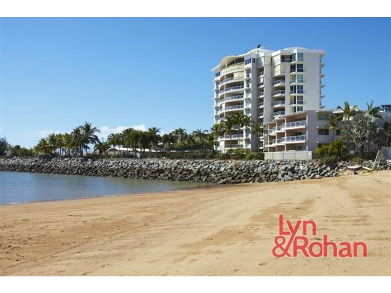 33/7 Mariners Drive, Townsville City QLD 4810