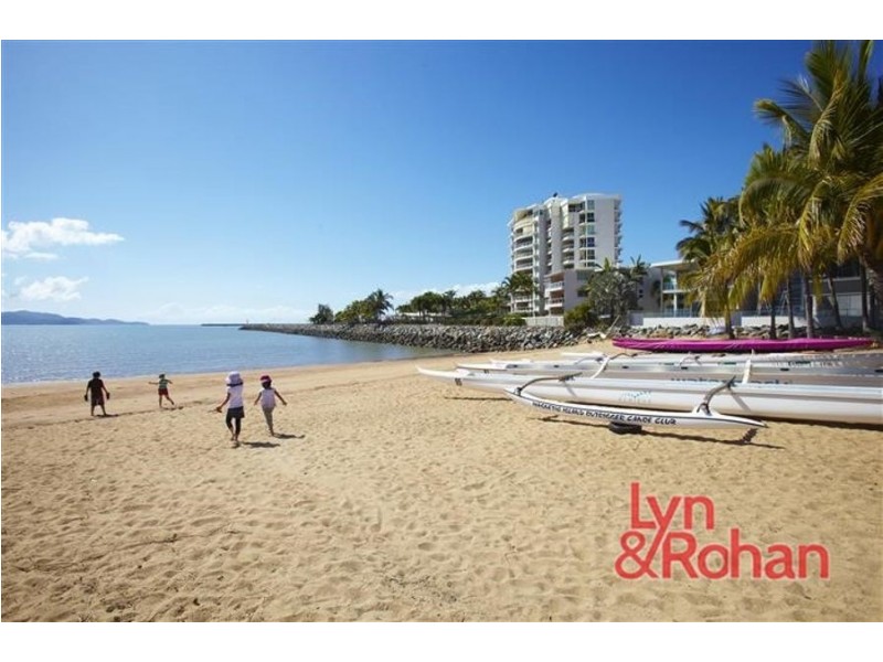 33/7 Mariners Drive, Townsville City QLD 4810