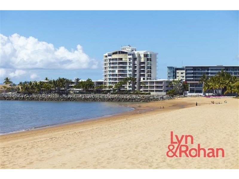 33/7 Mariners Drive, Townsville City QLD 4810