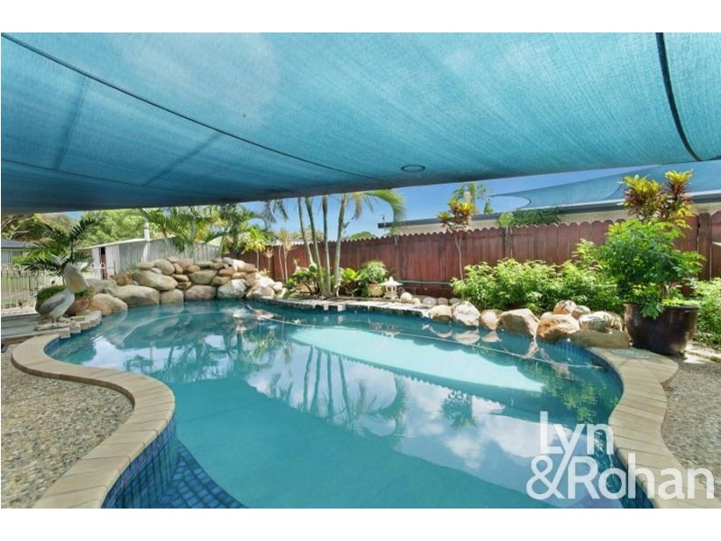 16 Mott Street, Heatley QLD 4814