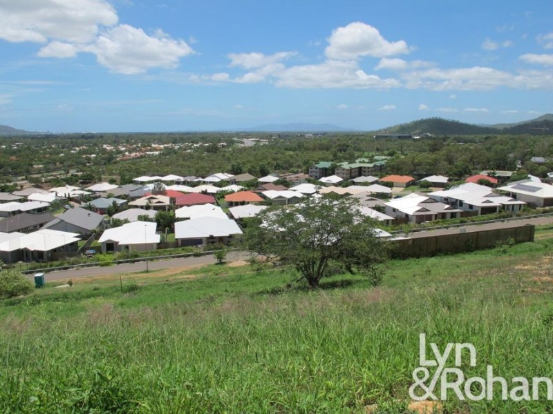 34 Windarra Avenue, Douglas QLD 4814