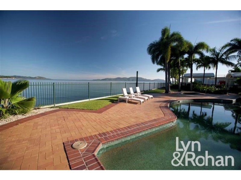 12/7 Mariners Drive, Townsville City QLD 4810