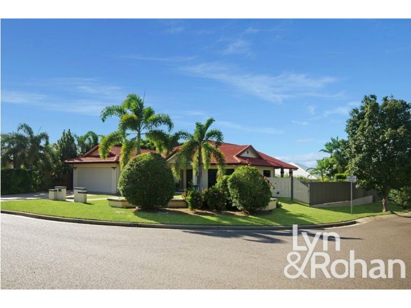 2 Hilton Way, Mount Louisa QLD 4814