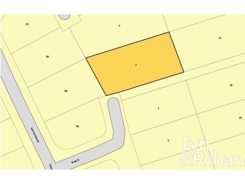 3 Bray Ct, Bushland Beach QLD 4818