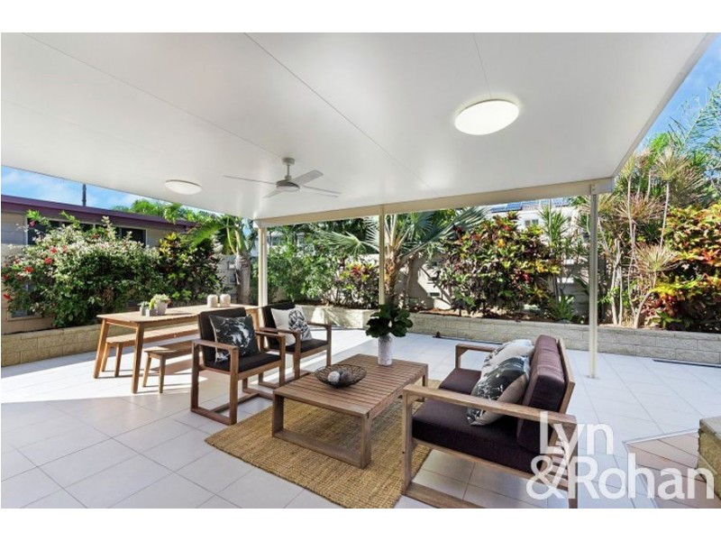 8 Sallows Street, Pallarenda QLD 4810