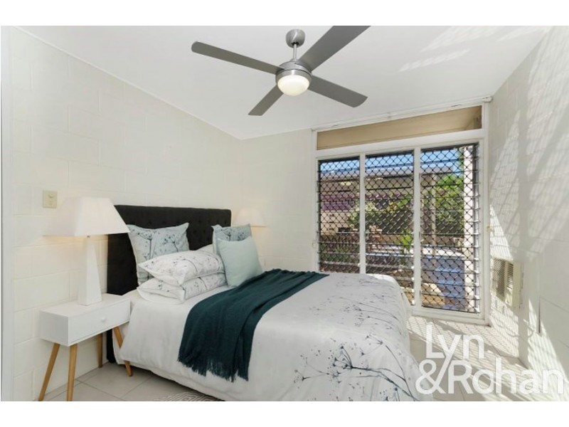 8 Sallows Street, Pallarenda QLD 4810