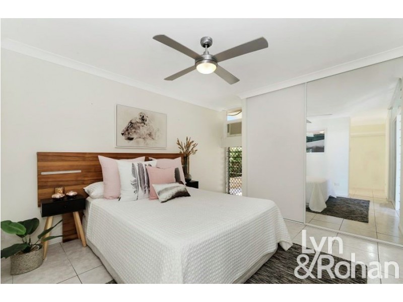 8 Sallows Street, Pallarenda QLD 4810